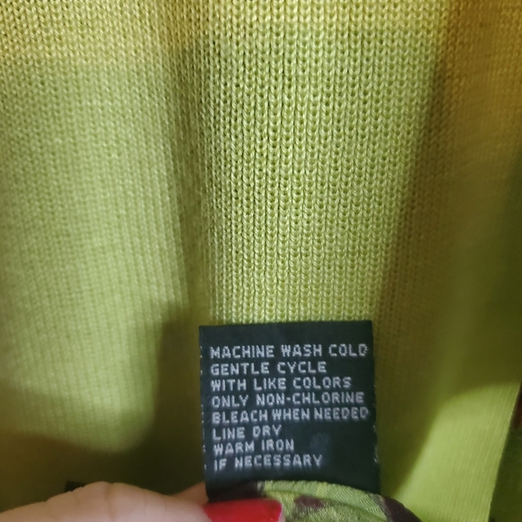 Requirements 2 piece set tank and skirt size M Vintage Peice - Picture 17 of 17